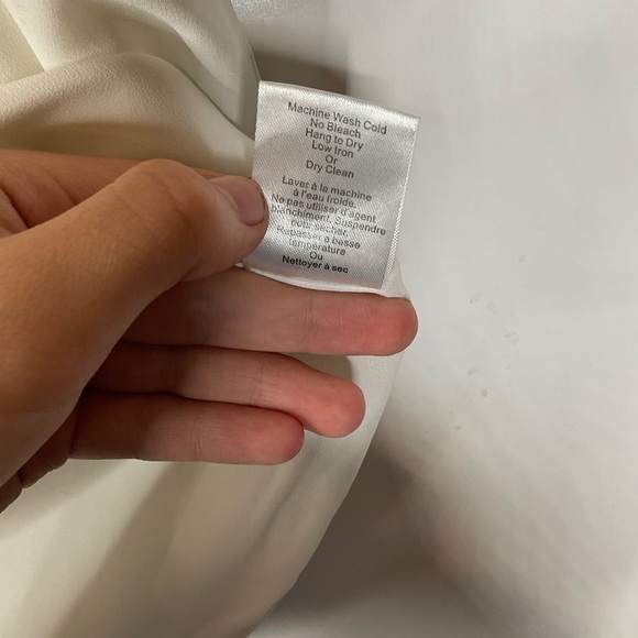 Babaton White Loose Fit V Neck Tank Top Size XXS - Picture 7 of 7